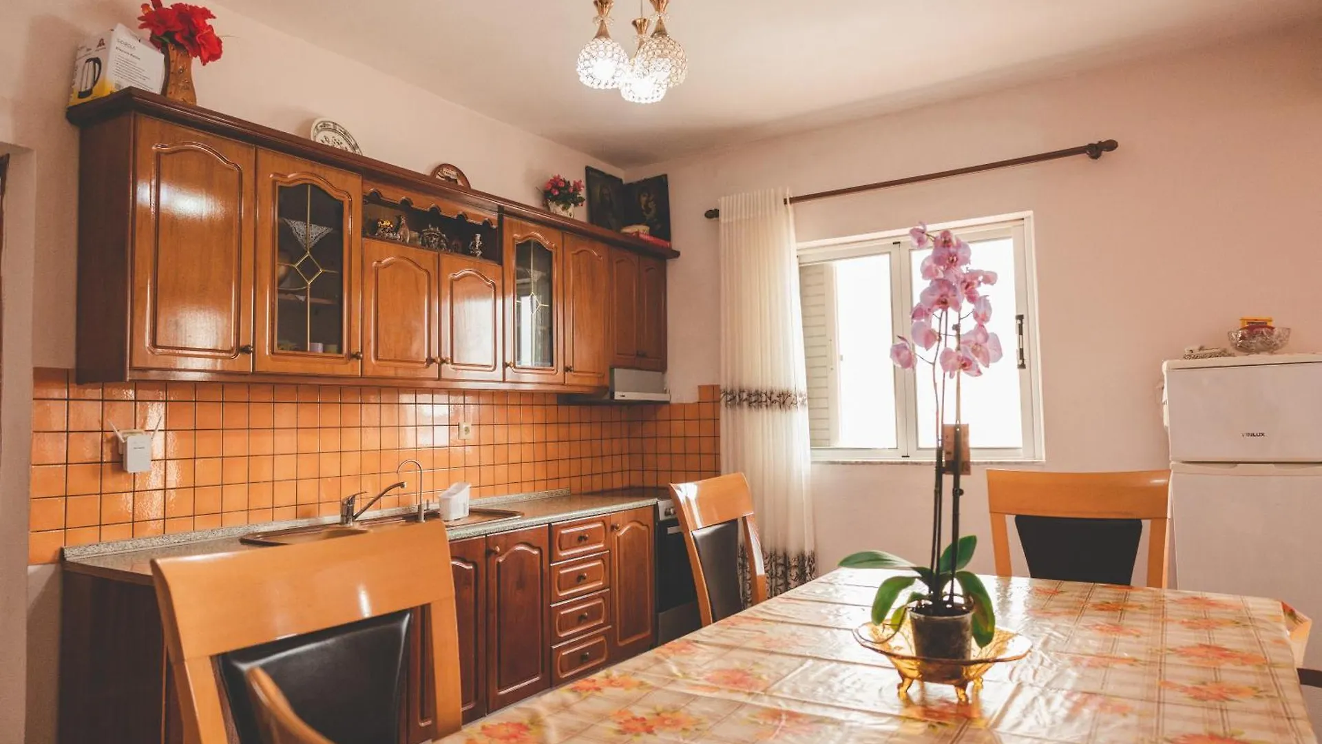 Beachfront Apartment Himare 0*,