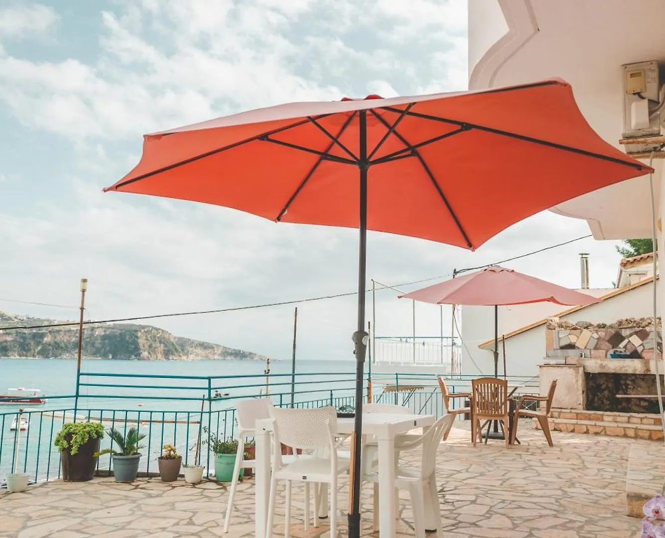 Beachfront Apartment Himare