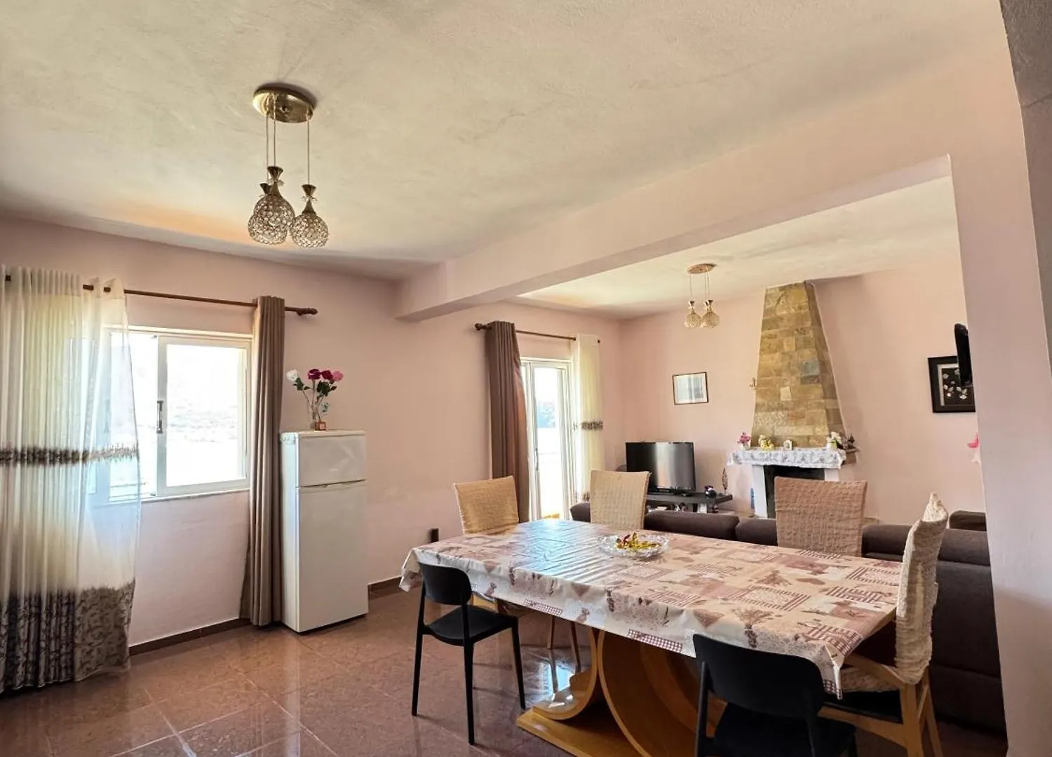 Beachfront Apartment Himare