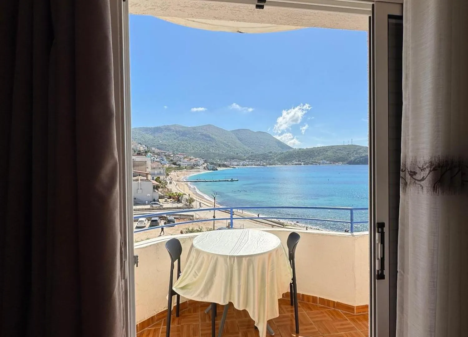 Beachfront Apartment Himare